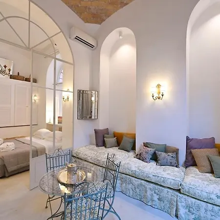 Romantic Silent Garden *